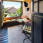 Bed & Breakfast - Gallery \'T Speelhuys